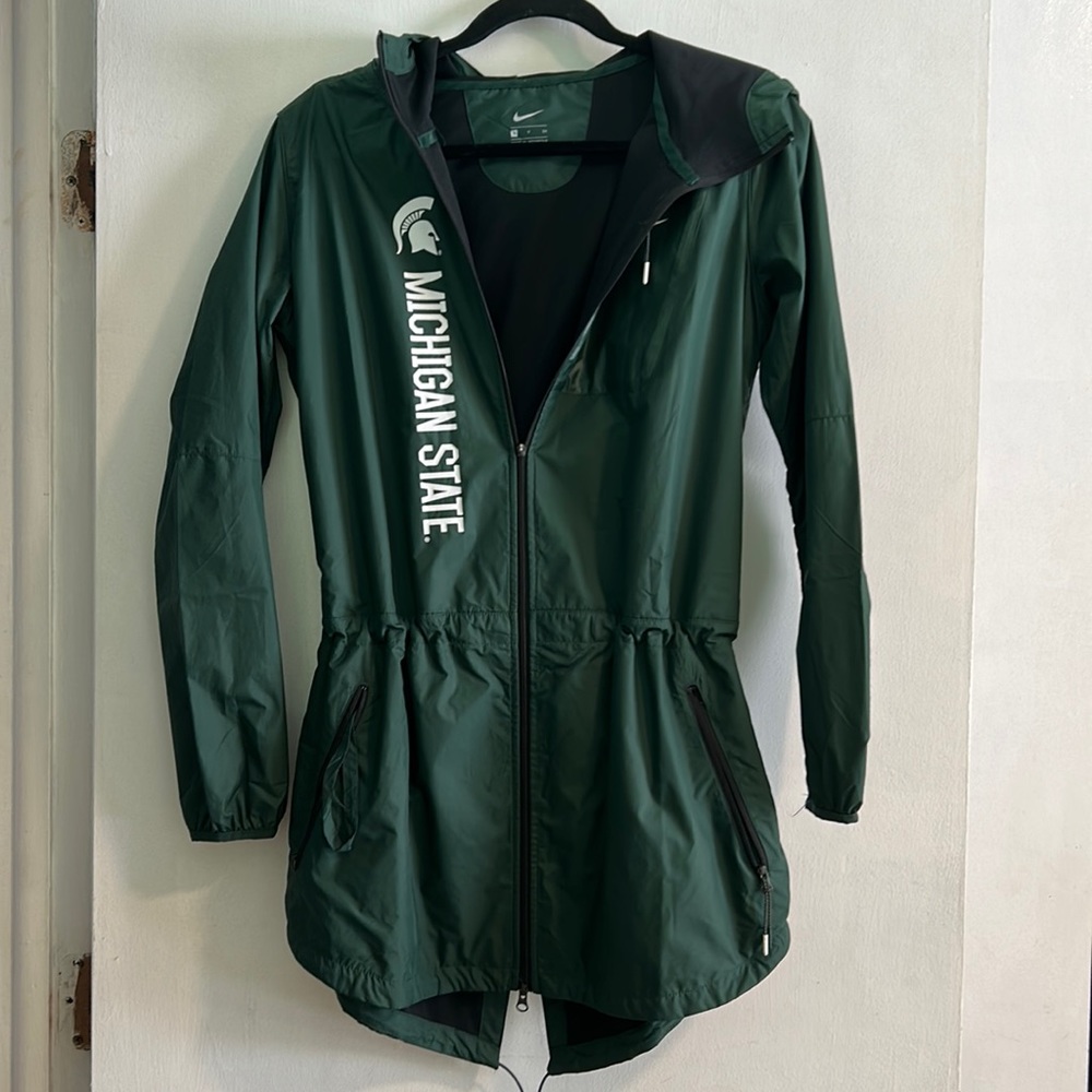 NWOT Nike Michigan State Raincoat